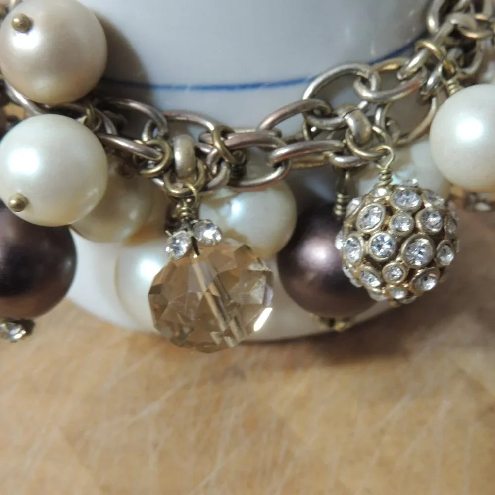 Stella & Dot Audrey Cluster Bracelet Cha Cha Gold Tone Faux Pearls Crystals 8" - Picture 3 of 6